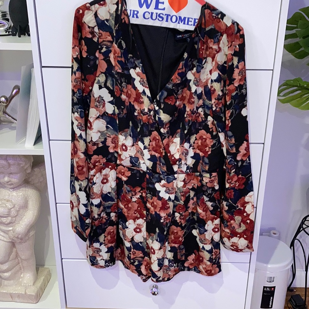 Women’s dresses